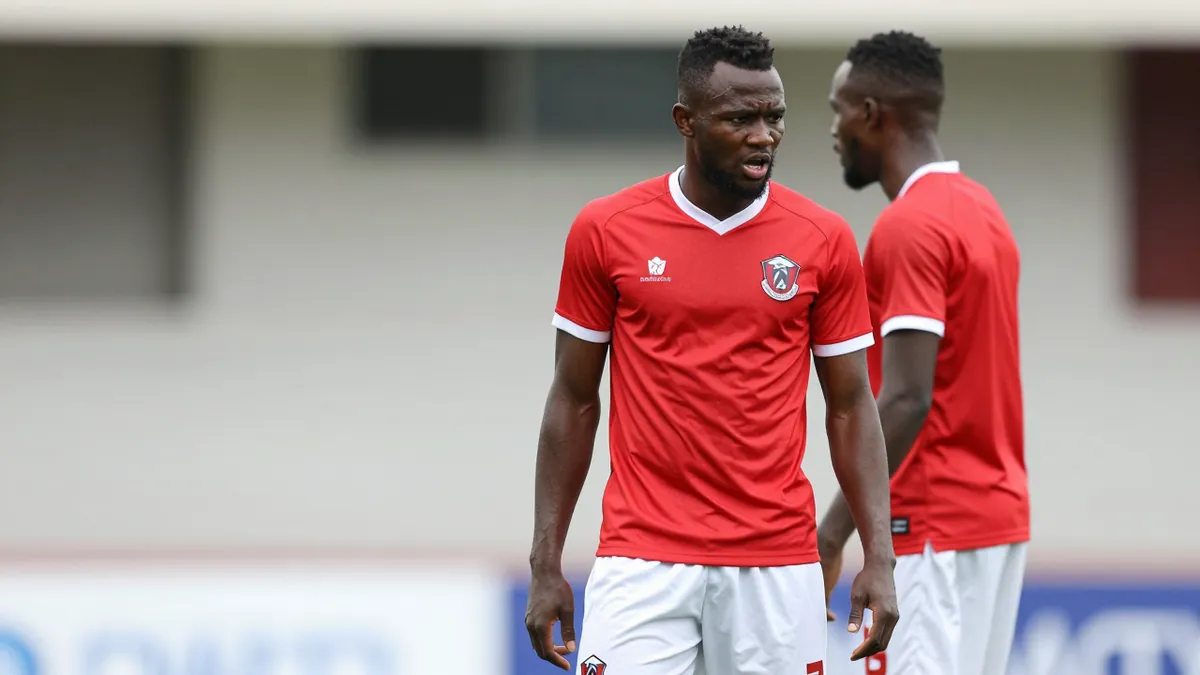 Sekhukhune United FC defender Mpokwane Motsoeneng joins Marumo Gallants in a transfer deal, leaving his former club after...